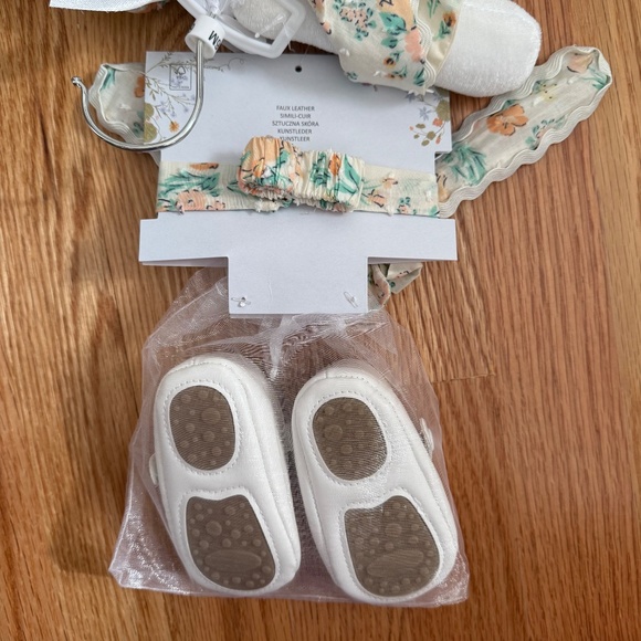 Haute Hippie Baby Girl Easter Dress W/Shoes, Bunny Ear Headband & Diaper Cover - Picture 9 of 16